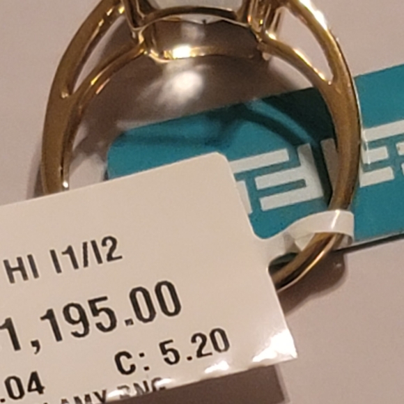 14kt yellow gold 5.2c green amethyst/diamond ring size 7 - Picture 6 of 8